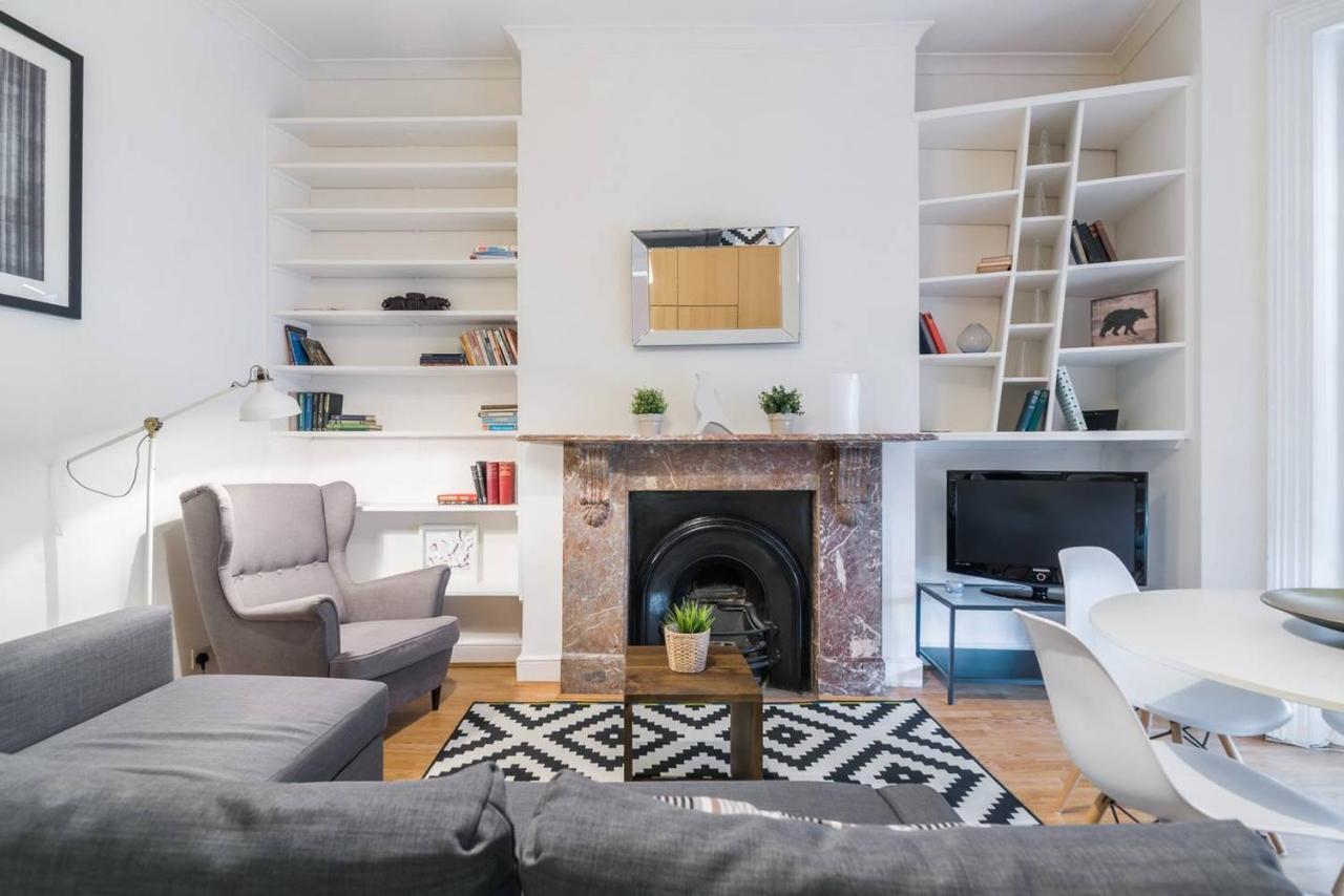 2Br Spacious Flat In West Kensington Fits 6! London Eksteriør billede